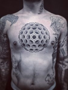 El mejor estudio para hacer tatuajes en Barcelona (Barrio Gótico)