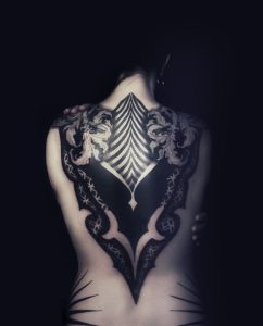 El mejor estudio para hacer tatuajes en Barcelona (Barrio Gótico)